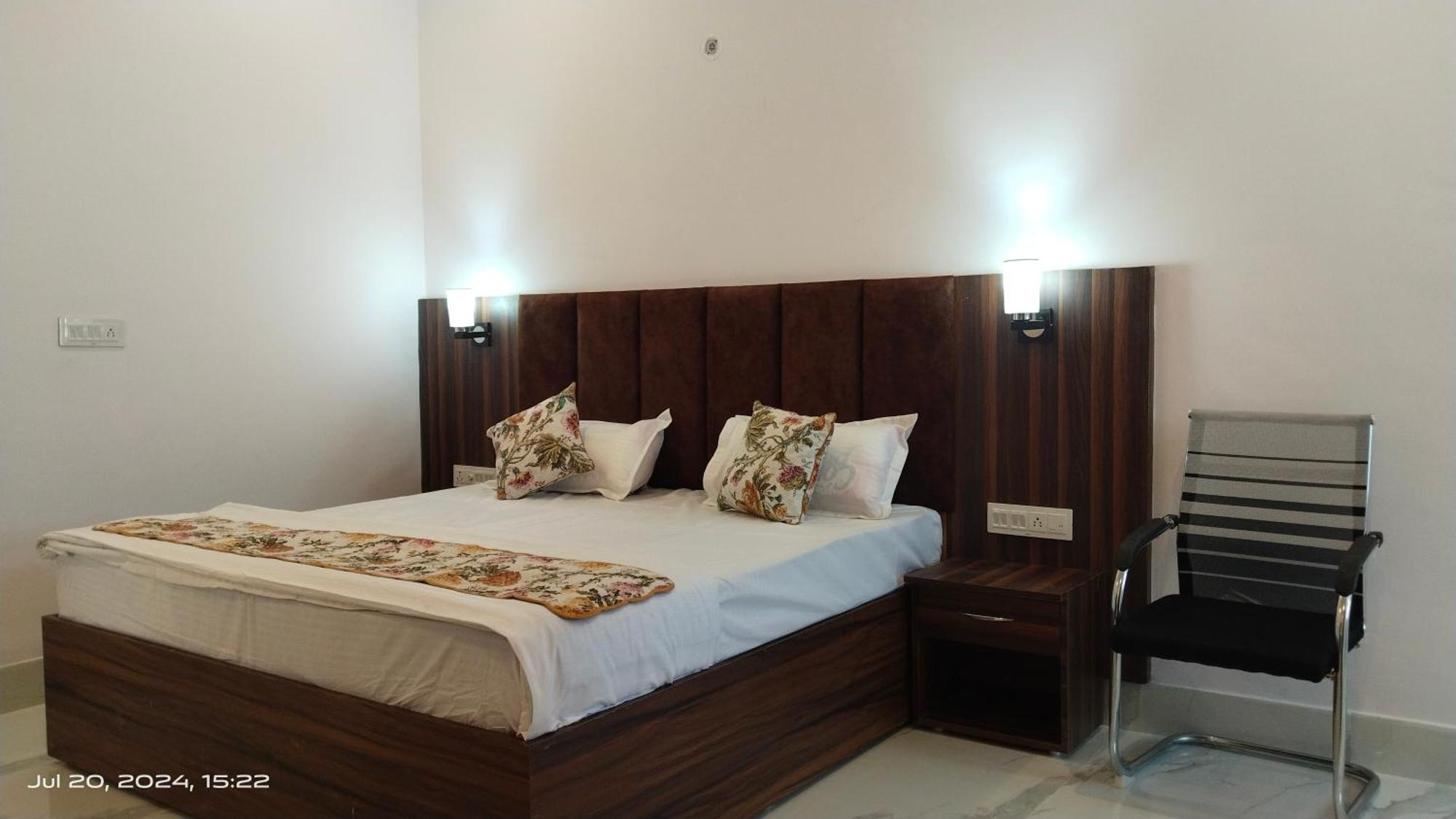 Atithi Inn Khajurāho Dış mekan fotoğraf