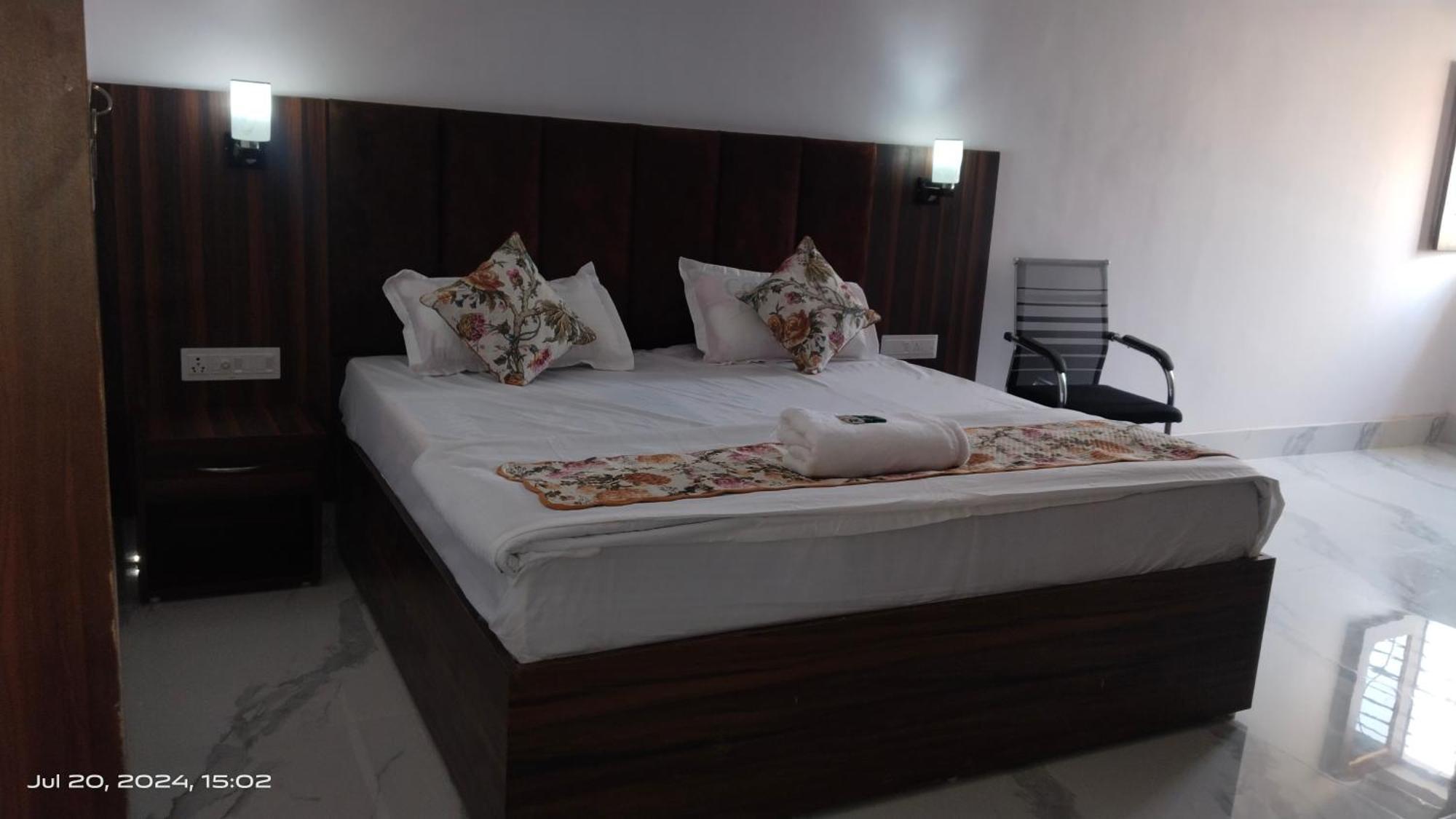 Atithi Inn Khajurāho Dış mekan fotoğraf